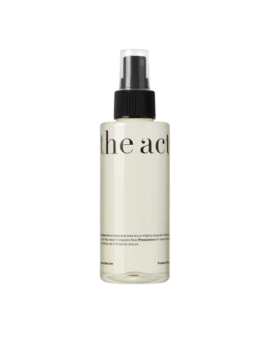 Dry oil body mist