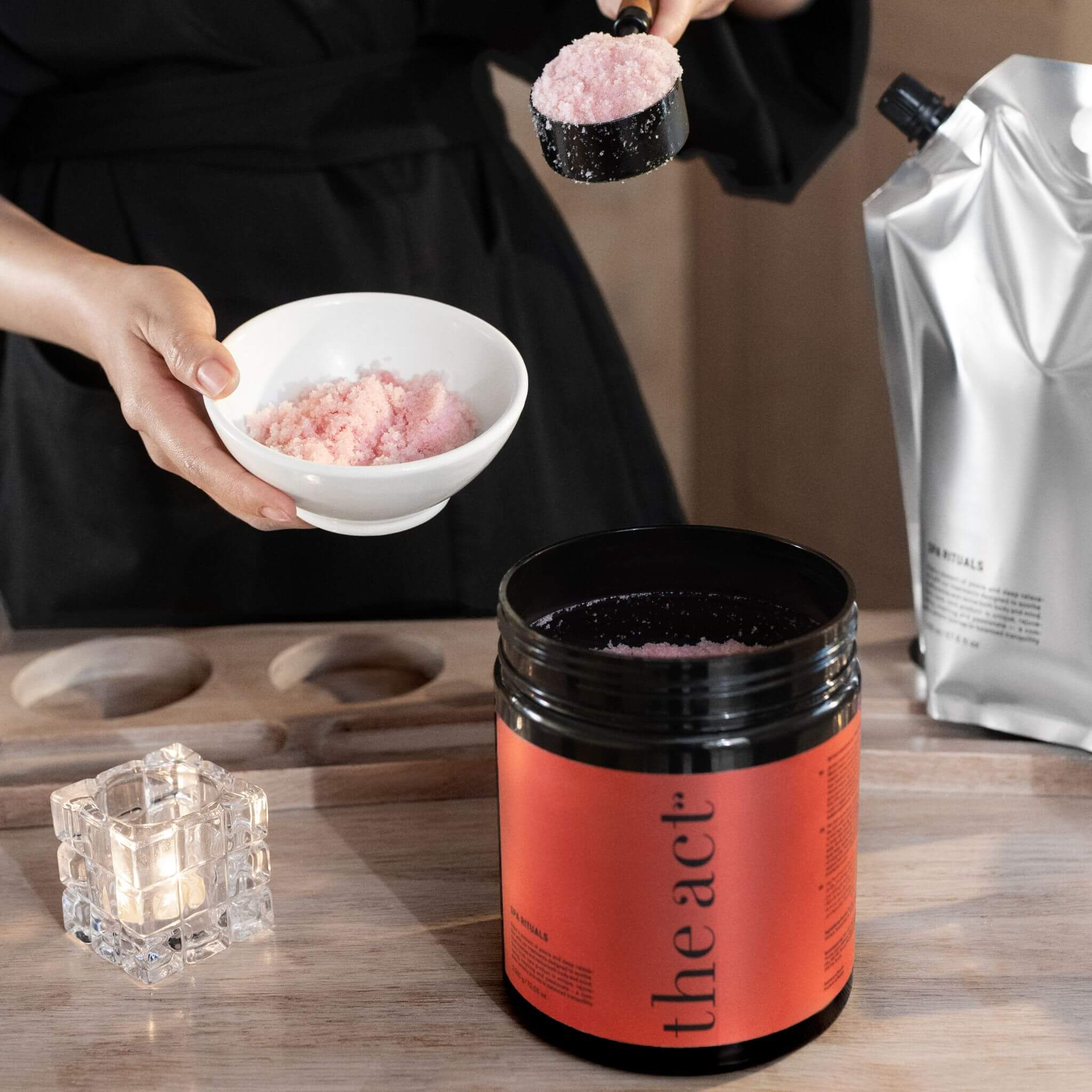 How to use The Act Leg Scrub 2000g — use as scrub on wet legs or dissolve in warm bath soak